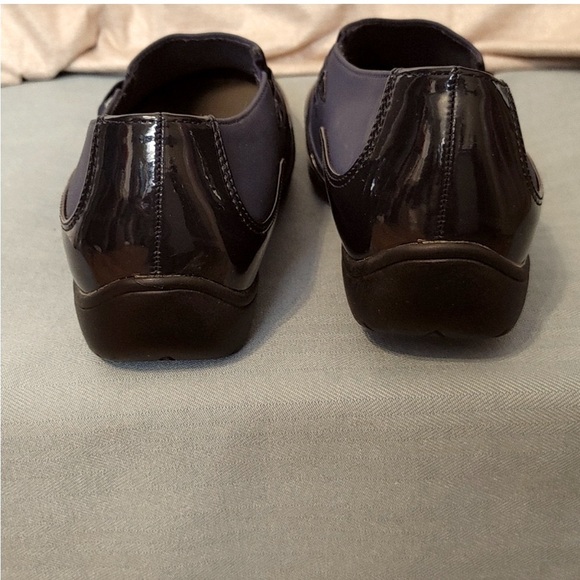 Angel Steps  Black/Navy Patent Leather accented flats with Arch Support size 10 - Picture 8 of 11